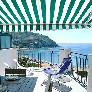  Ferienhaus La Casa Di Letizia